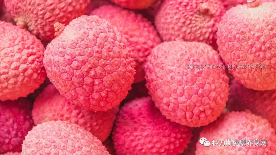 15岁少年贪食荔枝致昏迷：食物过量与健康风险深度剖析